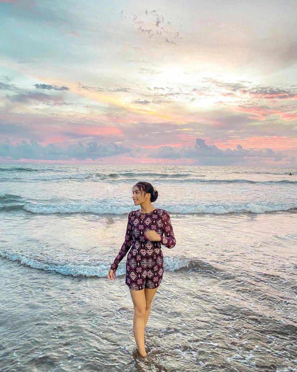 potret Gracia JKT48 di pantai Bali (instagram.com/jkt48gracia)