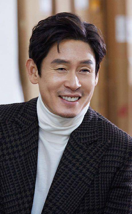 Sol Kyung Gu (c-jes.com/Sol Kyung Gu)
