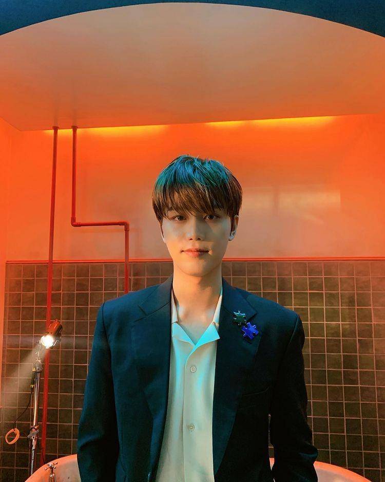 Taeil NCT (Instagram.com/nct127)