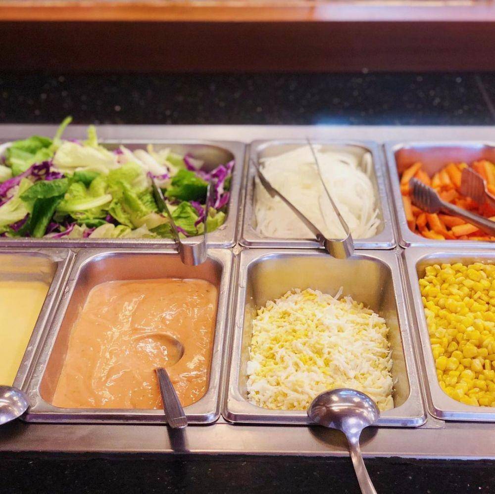Salad (instagram.com/galleryfoods.id)