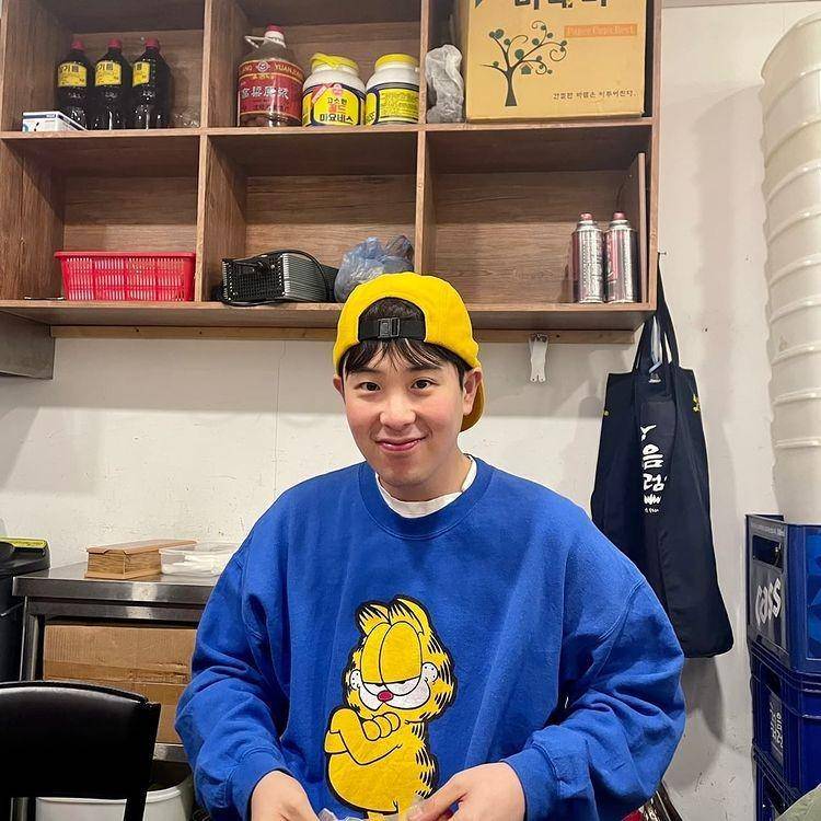 P.O. Block B (Instagram.com/pyojihoon_official)