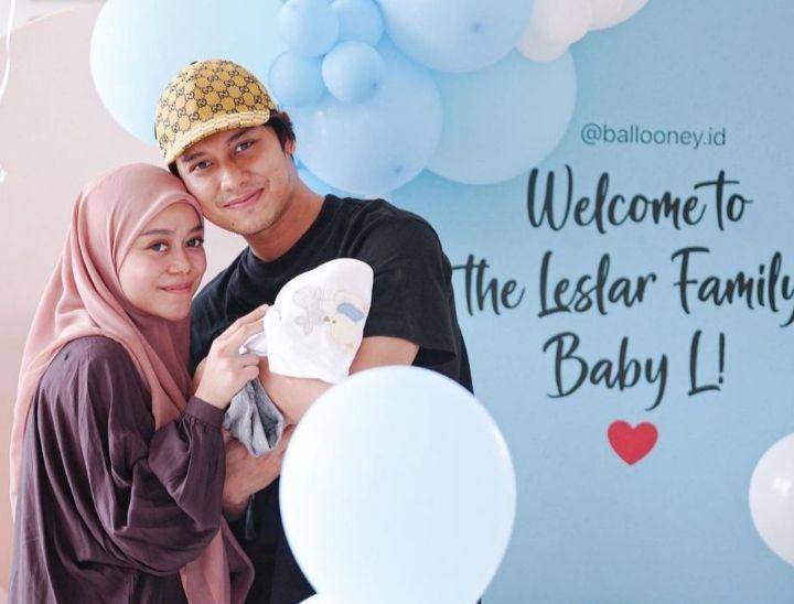 Lesti Kejora pulang usai melahirkan (YouTube.com/leslar entertainment)
