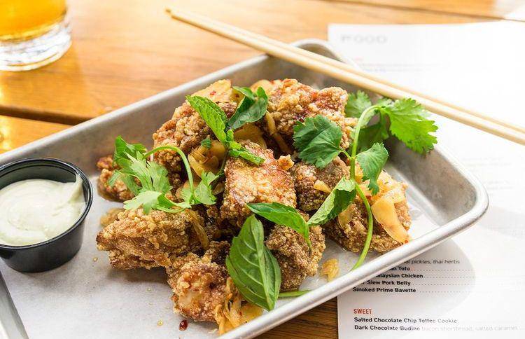 Chicken kaarage (instagram.com/loroeats)