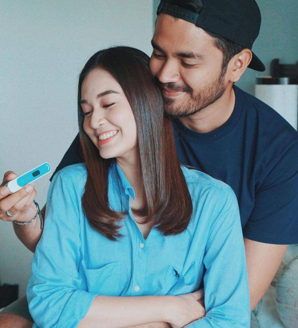 Faradilla Yoshi dan Bryan McKenzie (instagram.com/faradillayoshi)