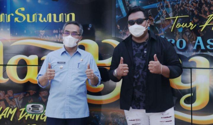 Gelar Tur Perdana 3 Pulau, Ndarboy Genk Mengaku Tak Ada Sponsor