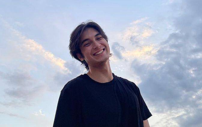 potret Junior Roberts (instagram.com/juniorrobertss)