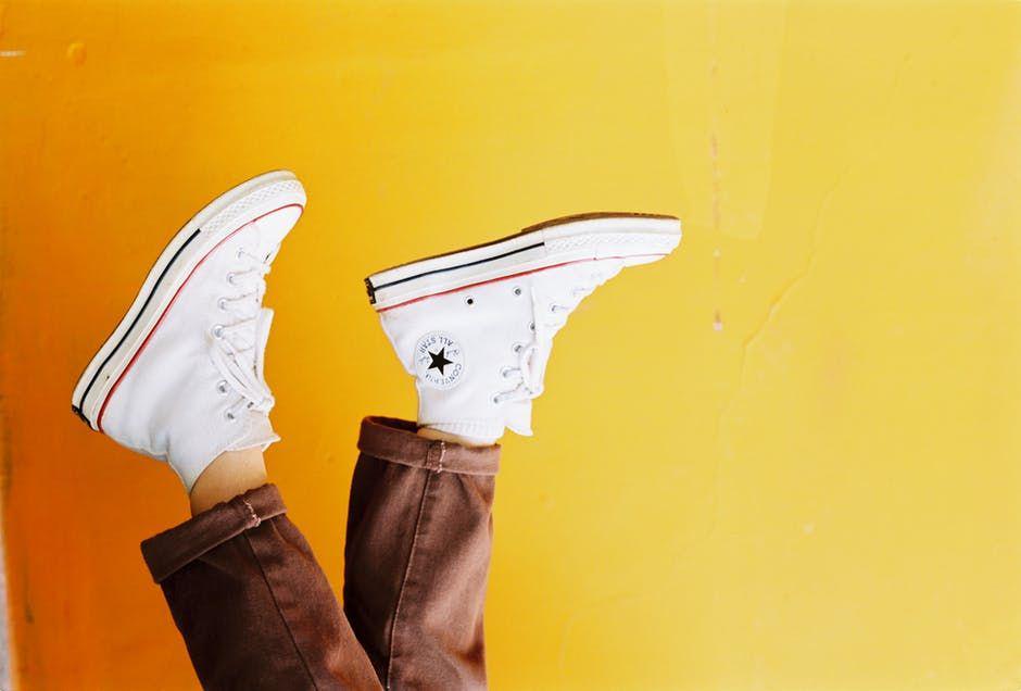 5 Jenis Sepatu Pria yang Wajib Dimiliki, Cocok untuk Kuliah!