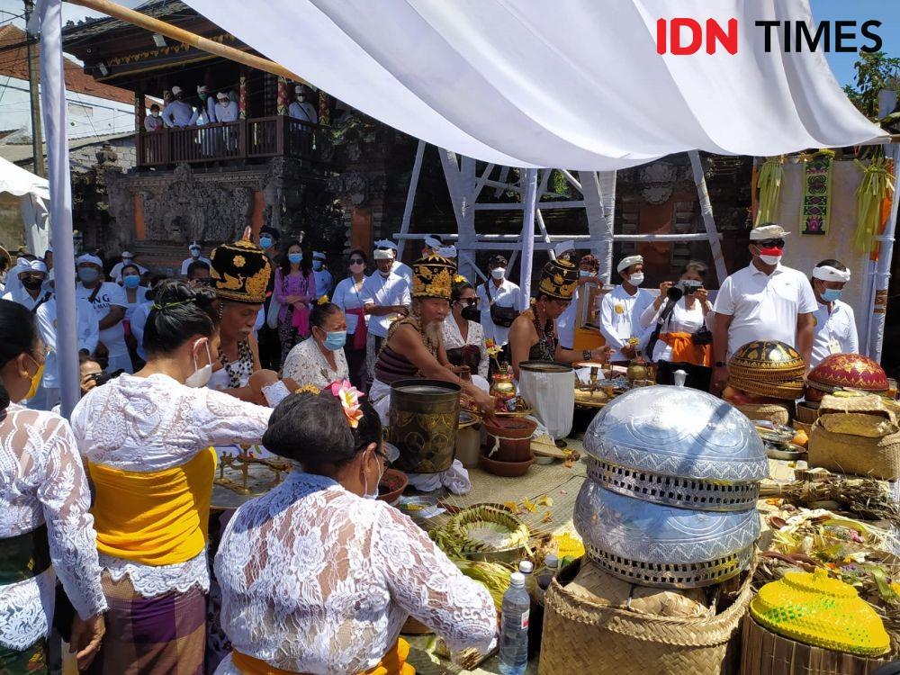 Jadi Sulinggih di Bali Itu Berat dan Tidak Mudah