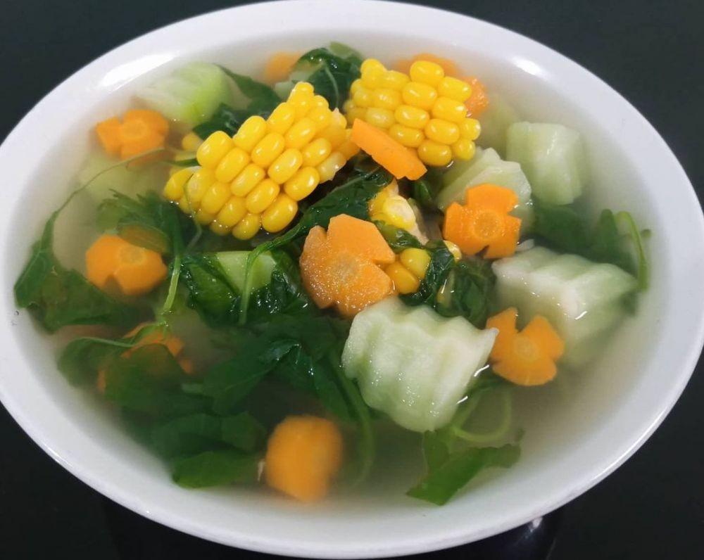Resep Sayur Bening Bayam yang Sehat dan Segar, Begini Cara Mudahnya