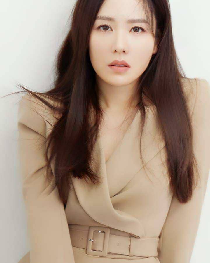 Son Ye Jin (instagram.com/msteamenter)