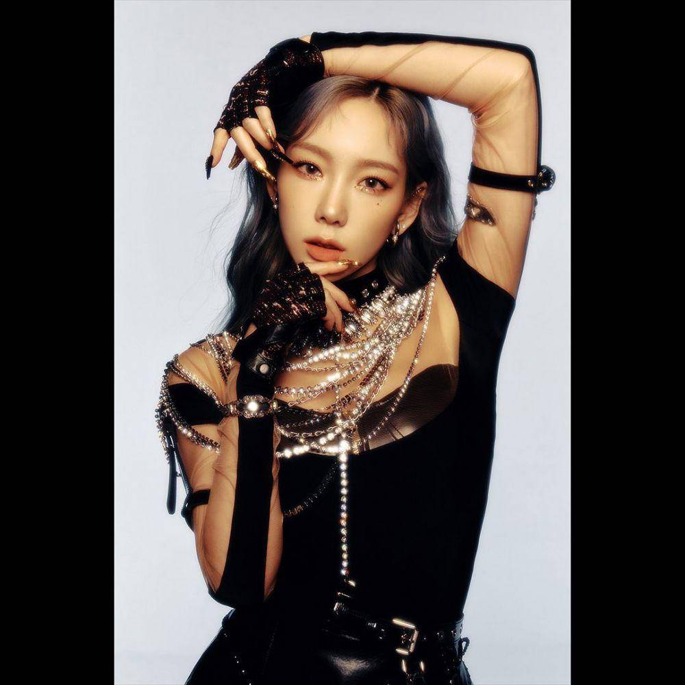 Taeyeon Girls On Top (instagram.com/smtown)