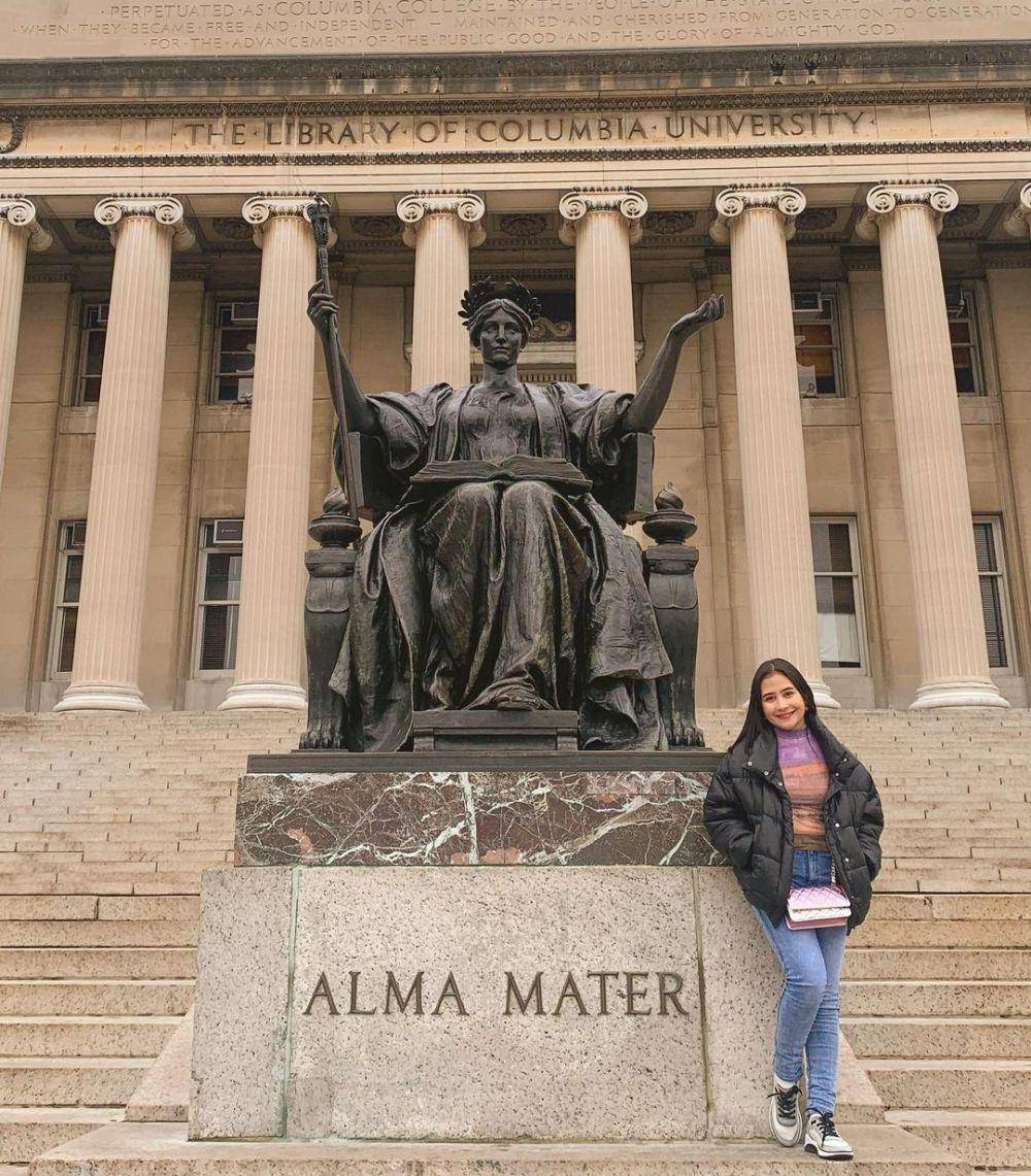 prilly di columbia (instagram.com/prillylatuconsina96)