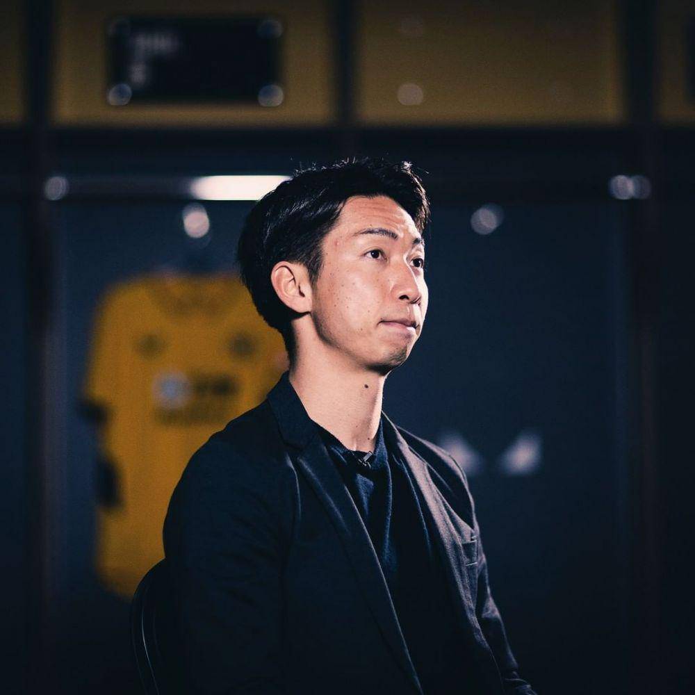 potret Hayao Kawabe (instagram.com/wolves)