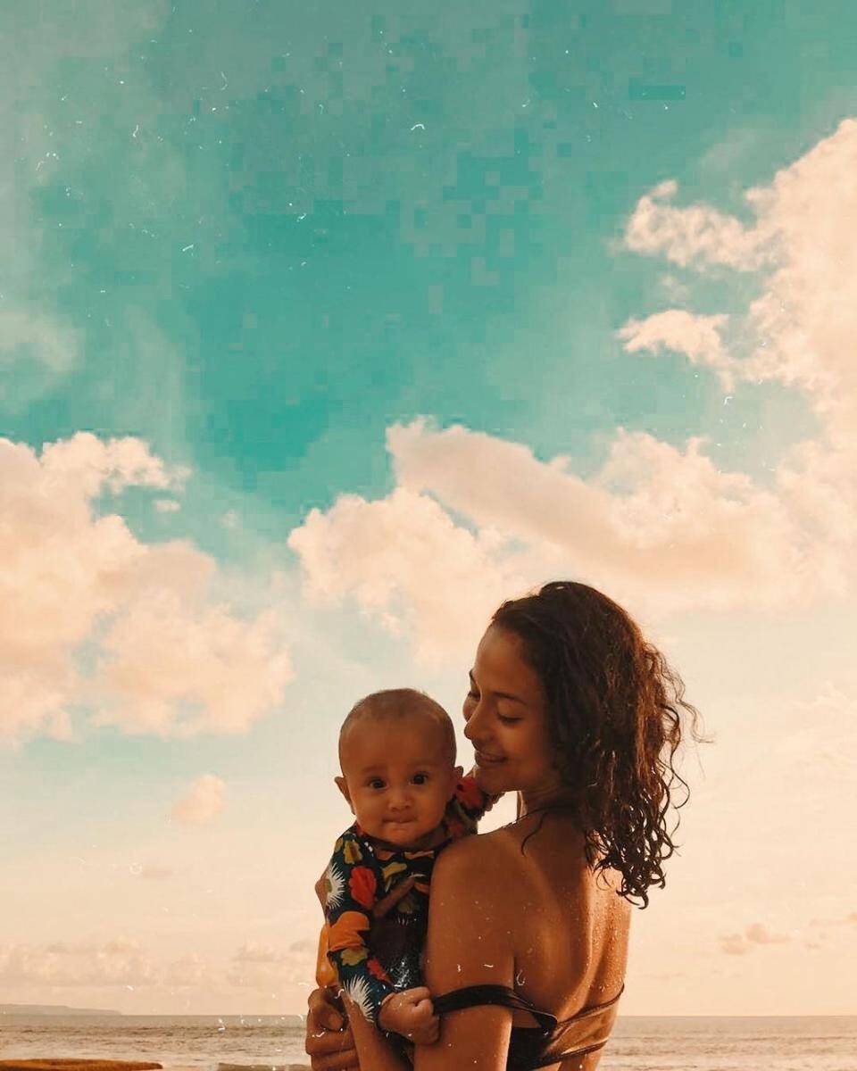 potret Putri Marino bersama Surinala putrinya (instagram.com/putrimarino)