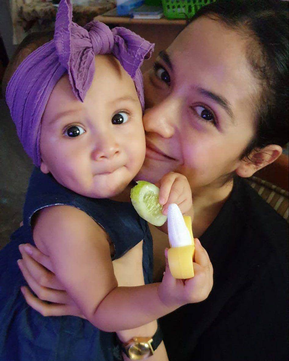 potret Putri Marino bersama Surinala putrinya (instagram.com/chicco.jerikho)