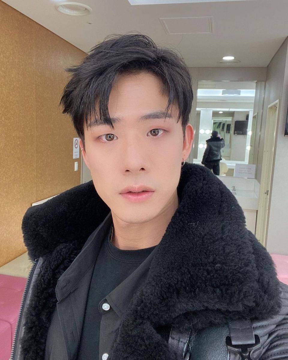Cha Hyun Seung (instagram.com/502bright)