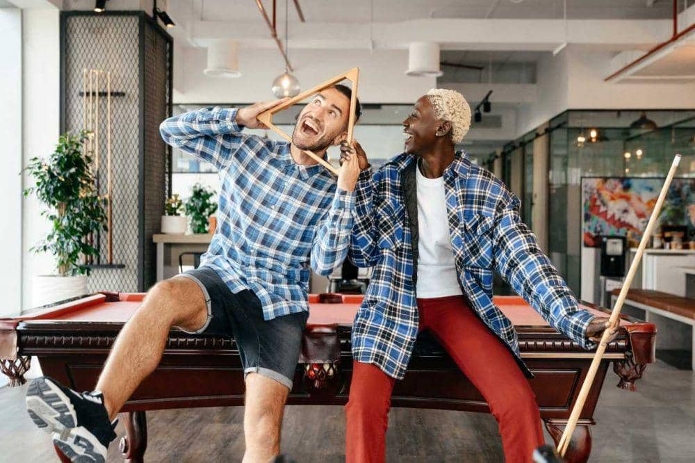 ilustrasi bercanda (pexels.com/Alexander Suhorucov)