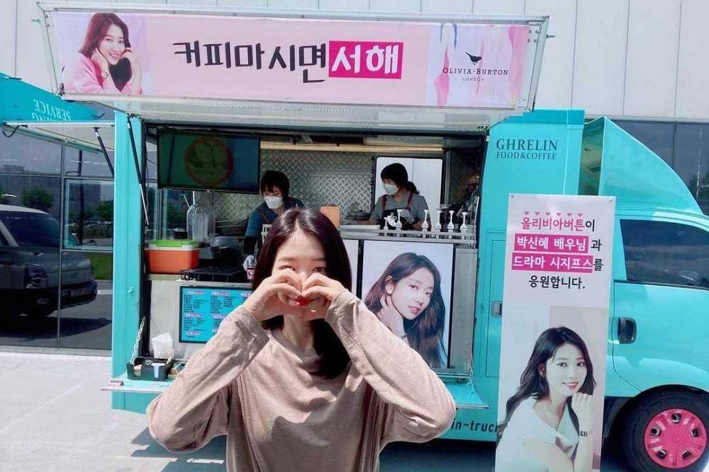 Park Shin Hye (instagram.com/ssinz7)
