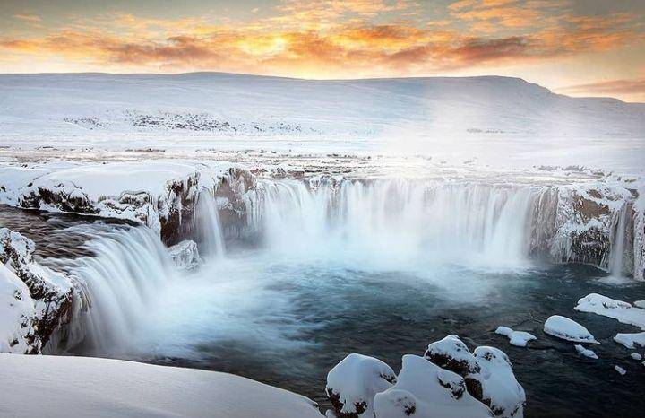 Air Terjun Goðafoss (instagram.com/woosra)