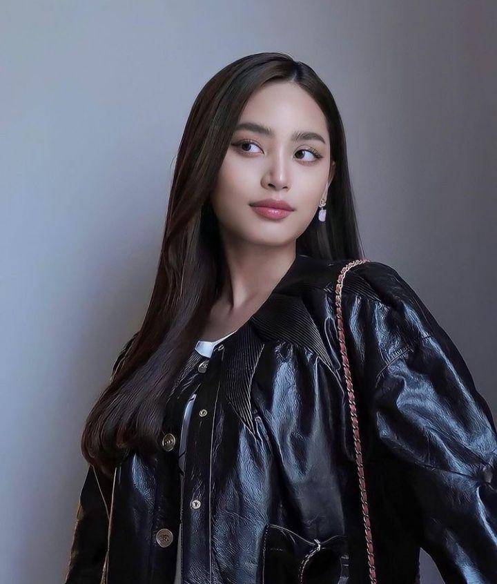 Fah Yongwaree (instagram.com/fahyongwaree)