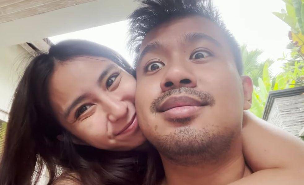 potret honeymoon Joshua dan Clairine Clay (dok. YouTube/Jojo and Clay)