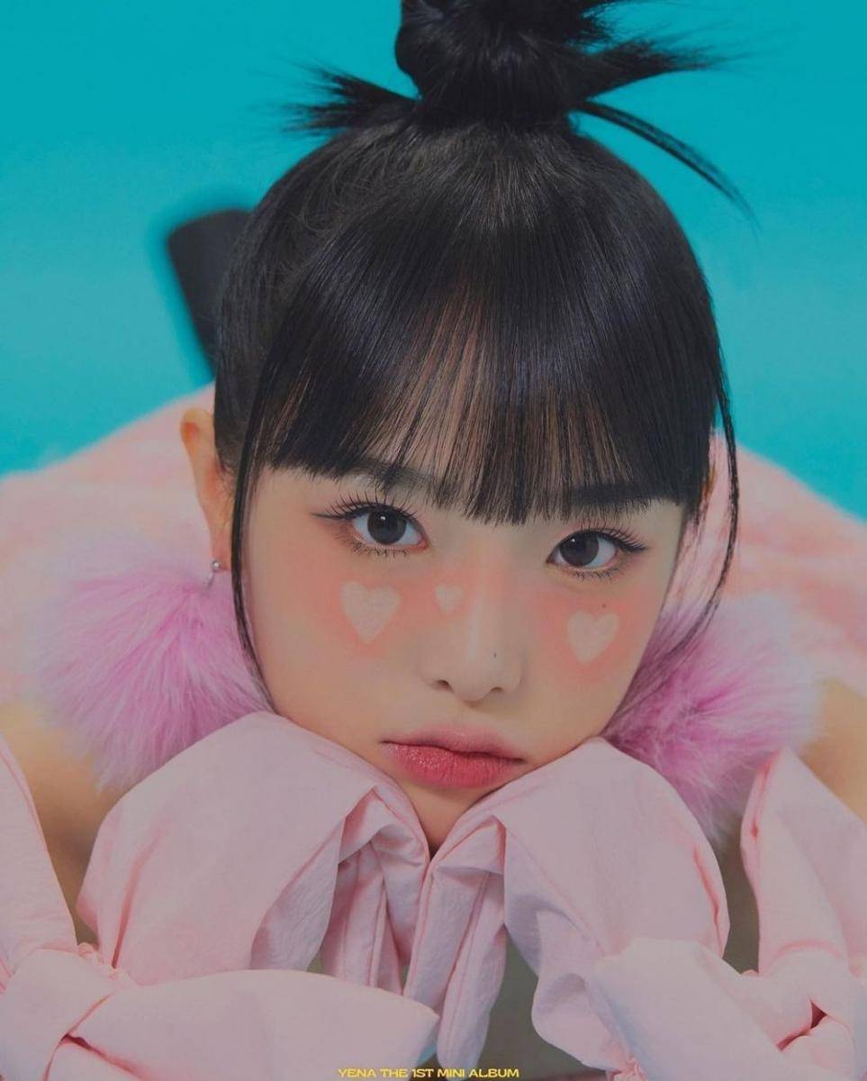 Yena eks IZ*ONE (instagram.com/yena.jigumina)