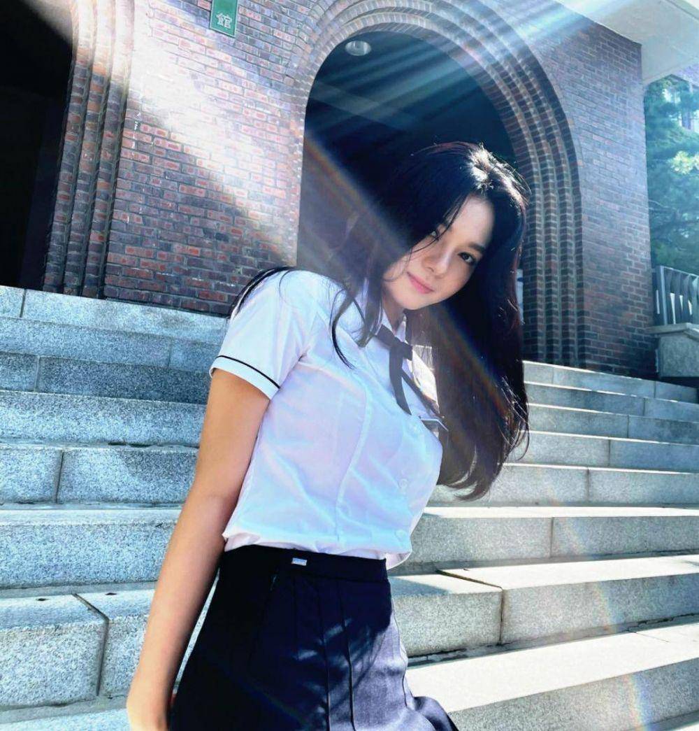Kim Myung Ji (instagram.com/myongd97)