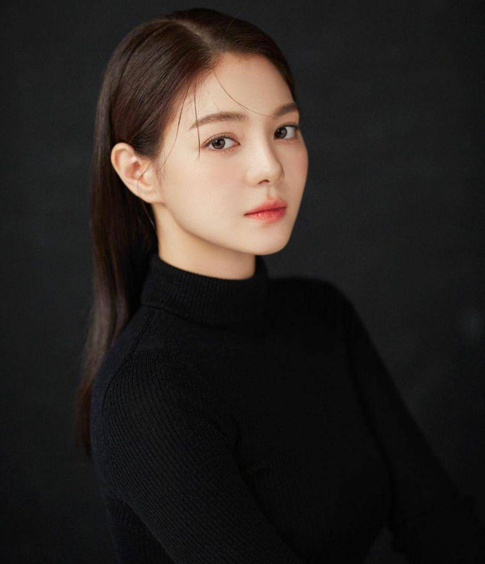Kim Myung Ji (instagram.com/myongd97)