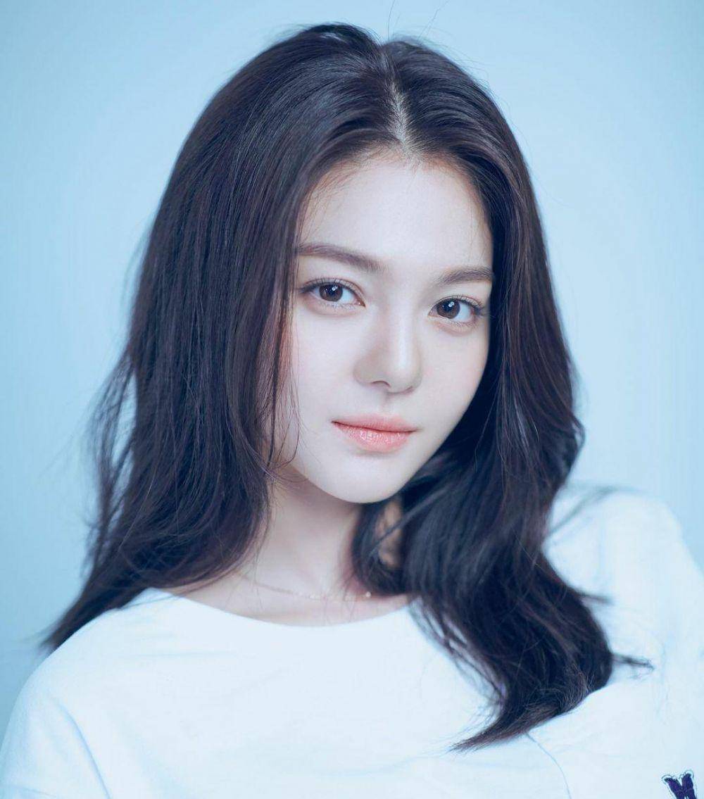 Kim Myung Ji (instagram.com/myongd97)