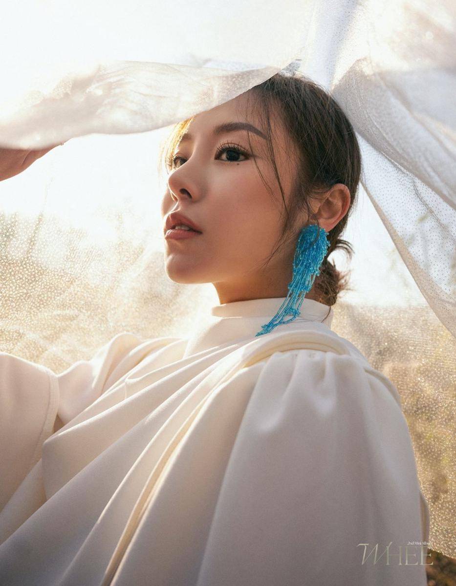 Wheein MAMAMOO (twitter.com/THEL1VE_LABEL)