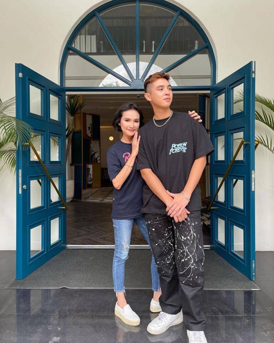 potret Nunu Datau dan putranya (instagram.com/nunudatau)