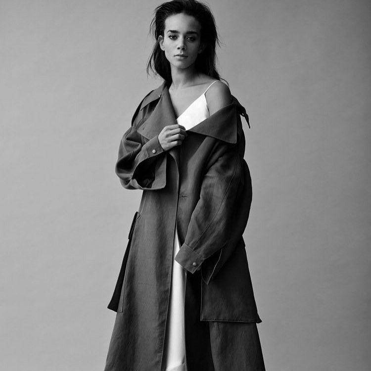 Hannah John-Kamen (instagram.com/hannahjohnkamen)