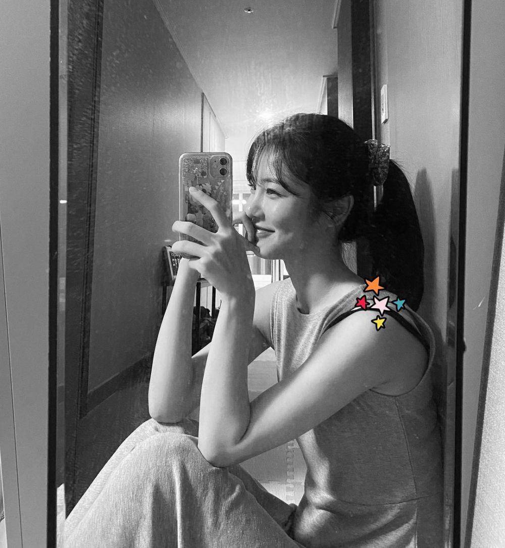 Shin Ye Eun (instagram.com/__shinyeeun)