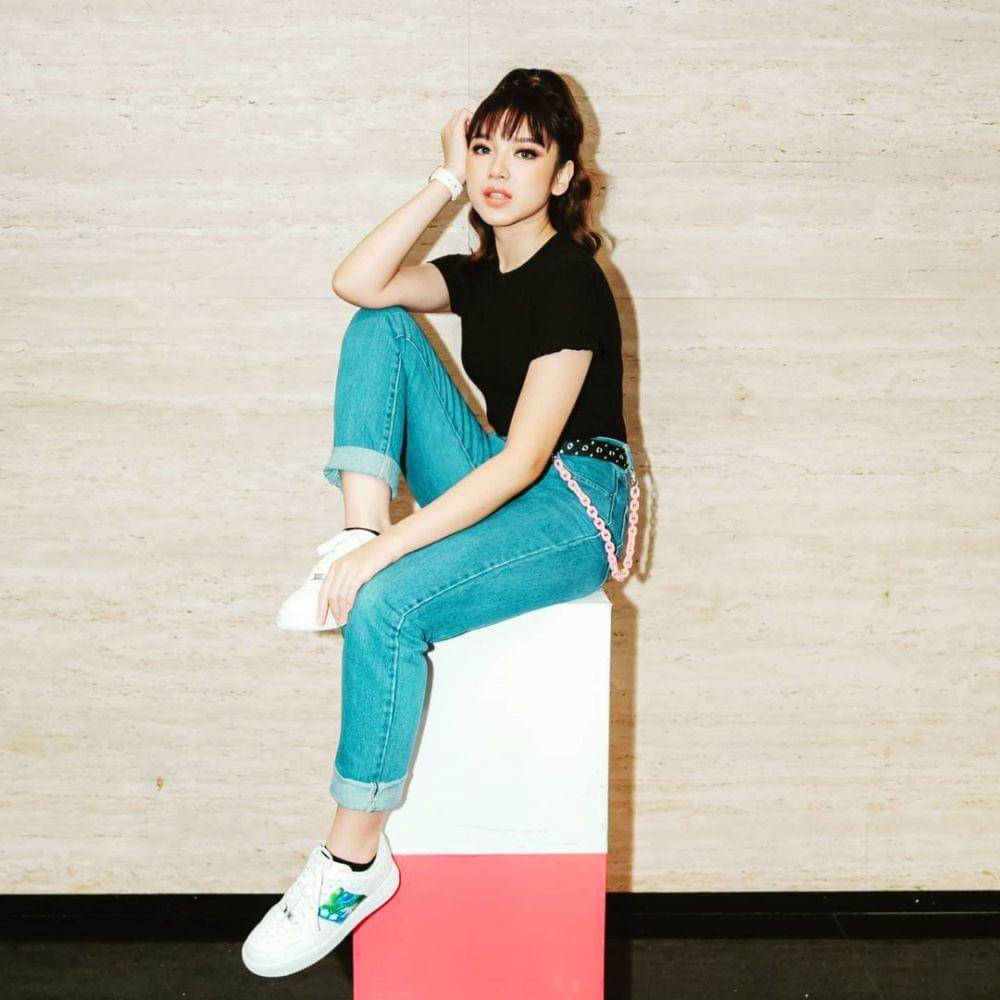 Tiara Andini (instagram.com/tiaraandini/)