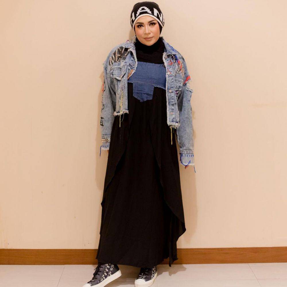 Melly Goeslaw (instagram.com/melly_goeslaw/)