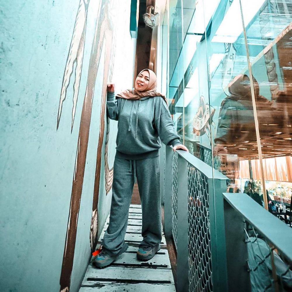 Melly Goeslaw (instagram.com/melly_goeslaw/)
