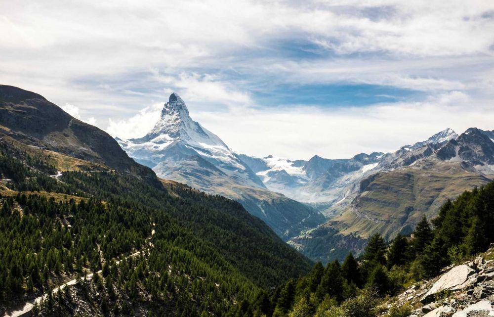 Matterhorn (unsplash.com/chrisholgersson)