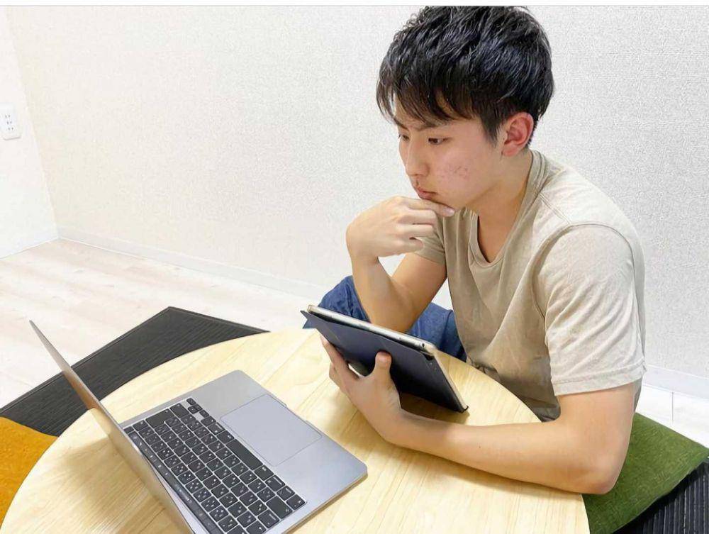 potret Tomo (instagram.com/tomoyama32)