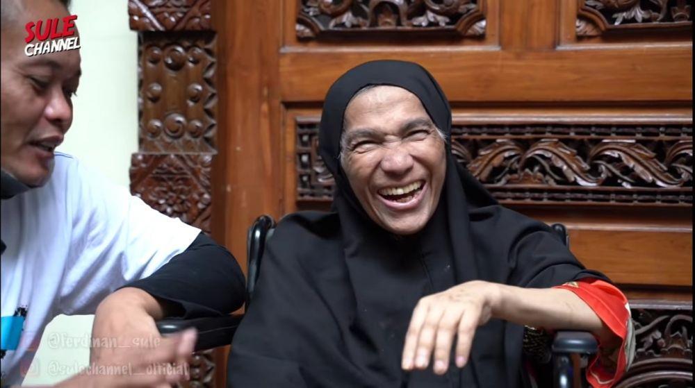 [BREAKING] Dorce Gamalama Meninggal Dunia di Usia 58 Tahun