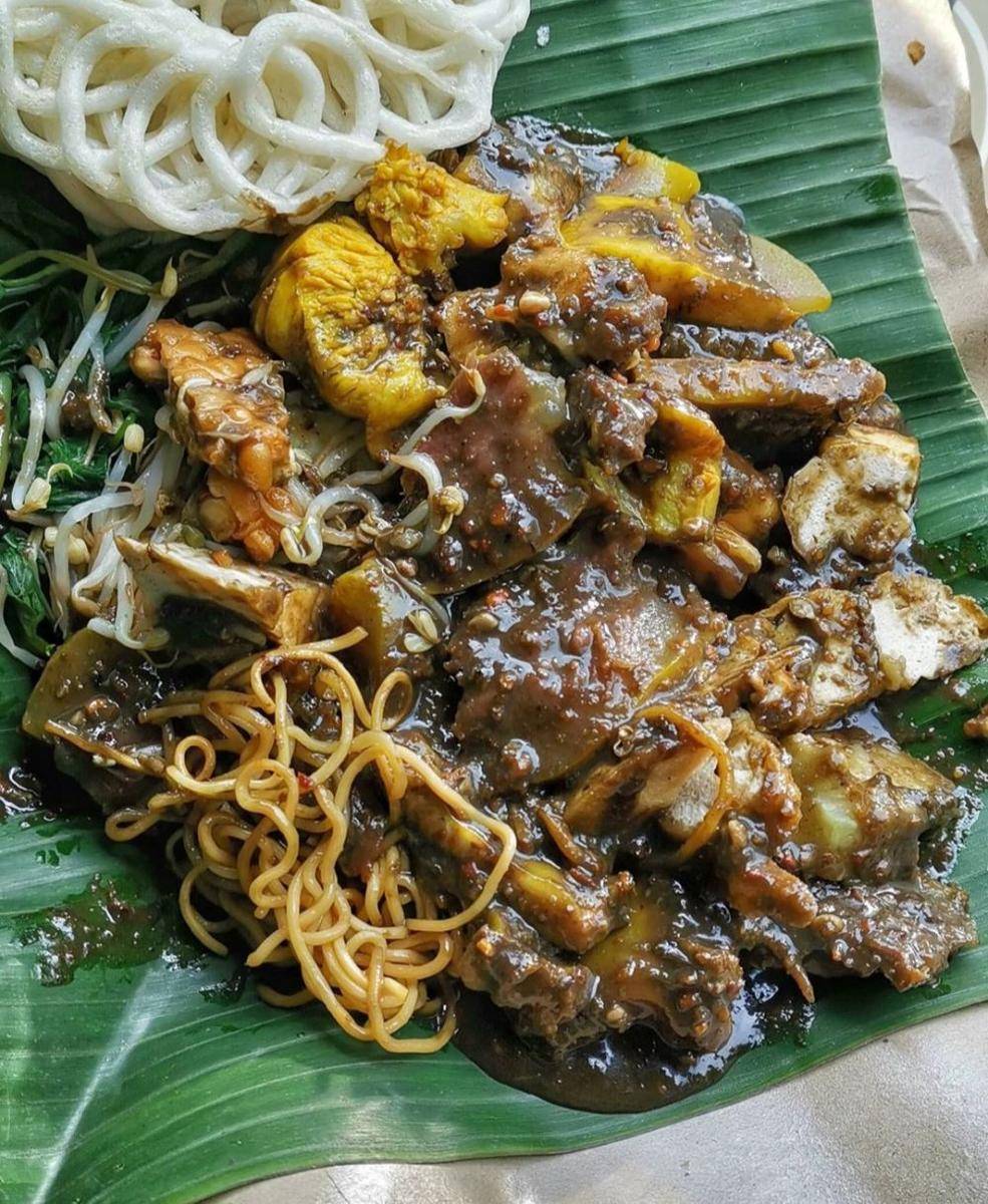 rujak cingur (instagram.com/sbykulinerinfo)
