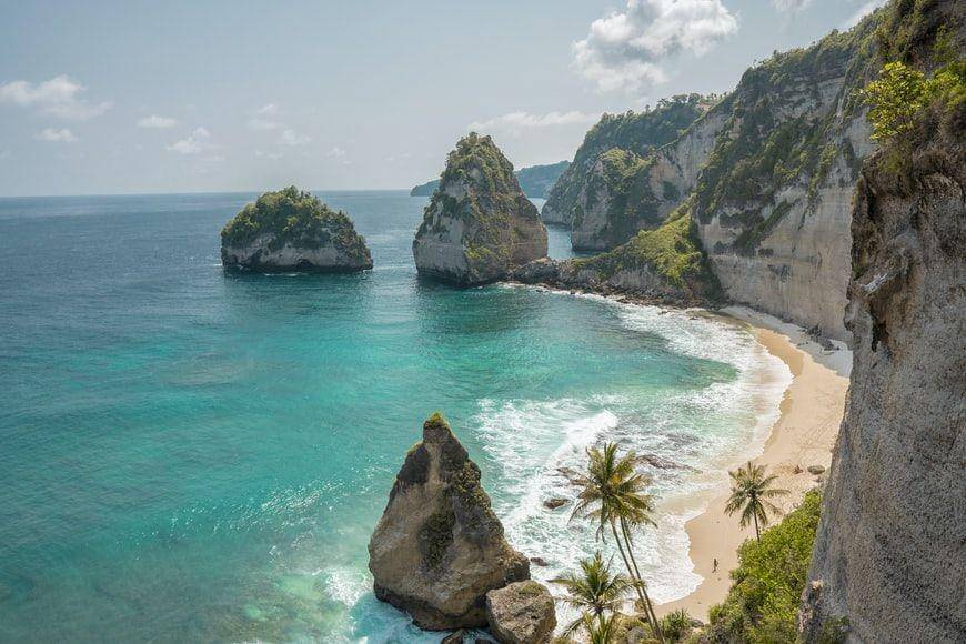 Nusa Penida (unsplash.com/Alfiano Sutianto)