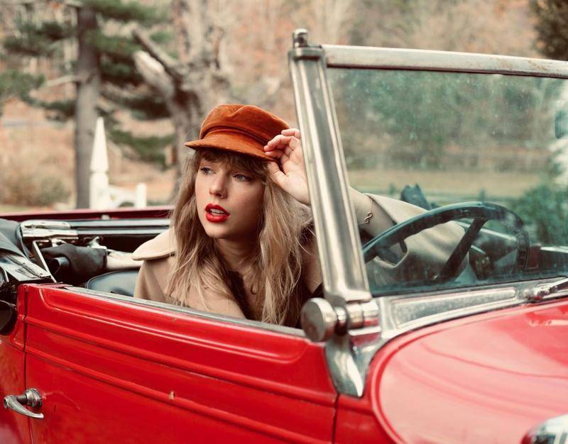 Taylor Swift (instagram.com/taylorswift)