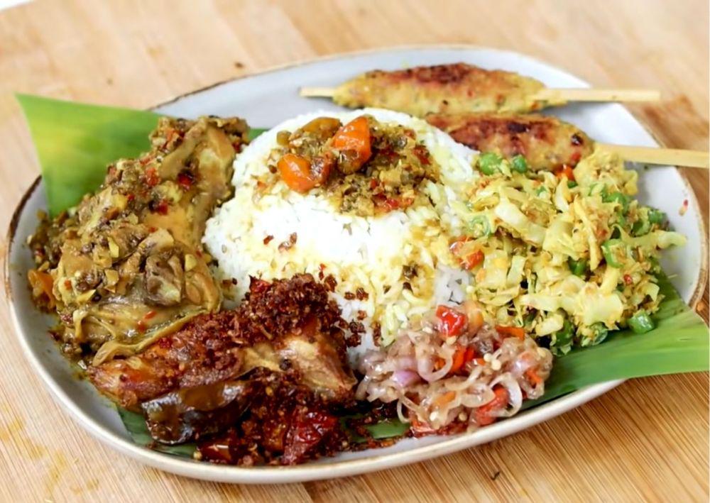 5 Tips Masak Nasi Campur Ayam khas Bali, Autentik dan Tahan Lama