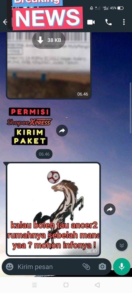 chat dengan kurir (twitter.com/anisaalazizah)