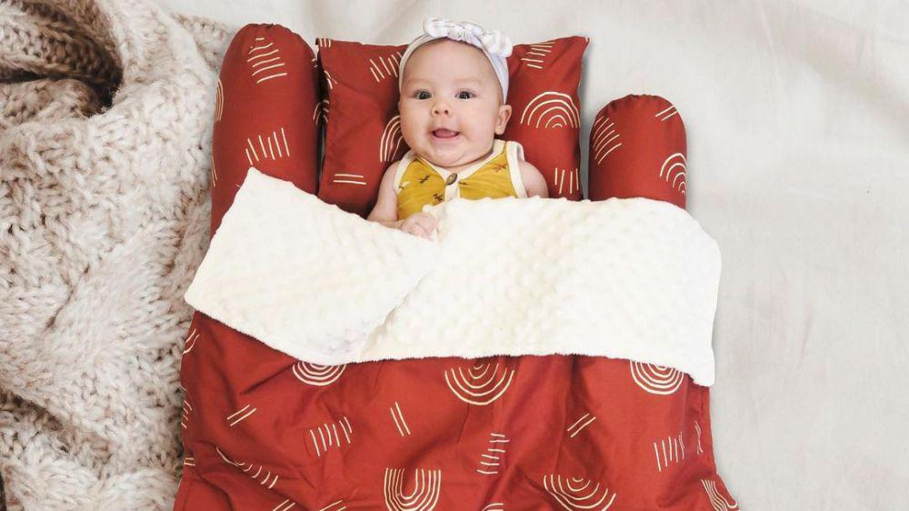 9 Potret Baby Malka, Putri Michell Adlen yang Bikin Gemas