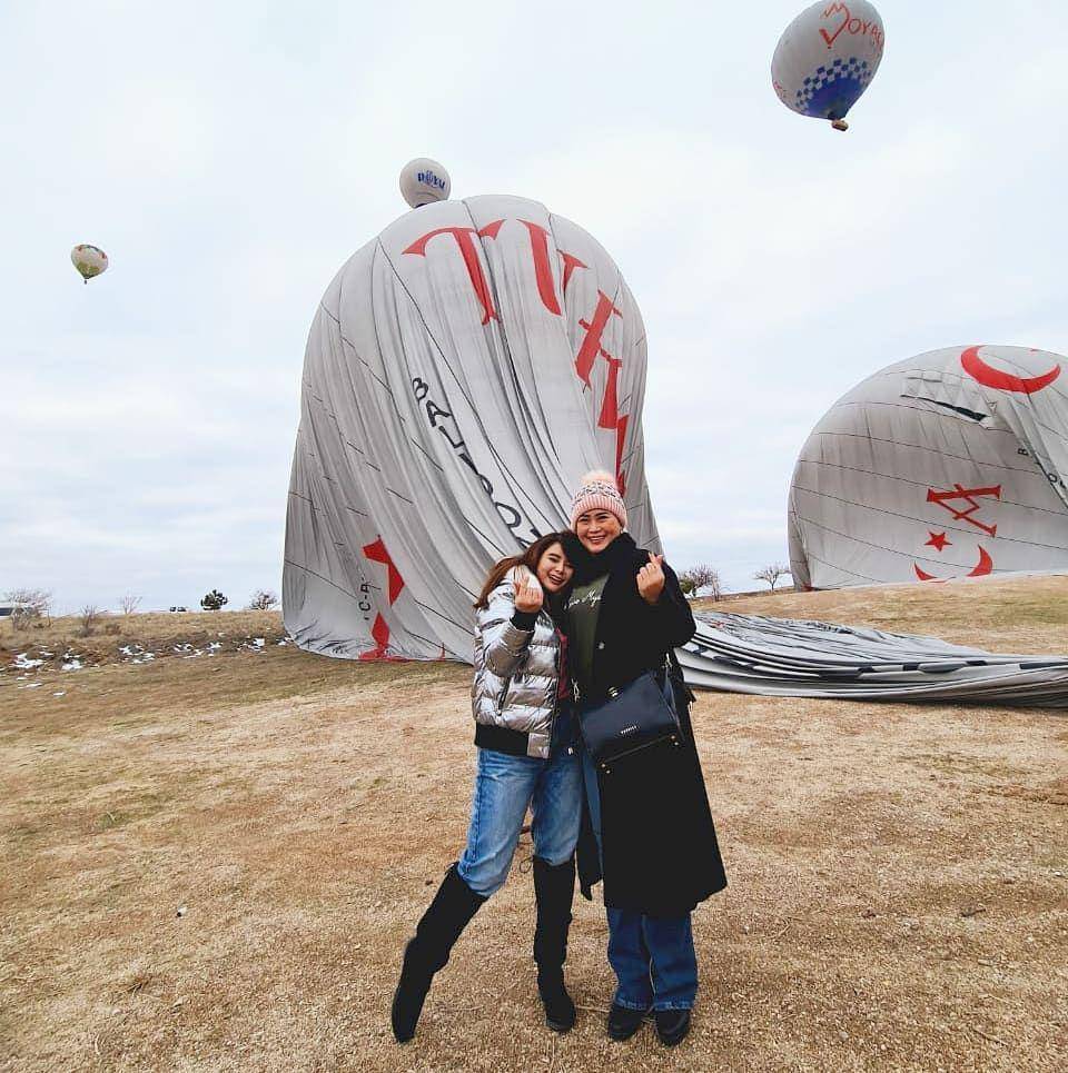 Potret tintin rayner (instagram.com/tintinrayner_athome)