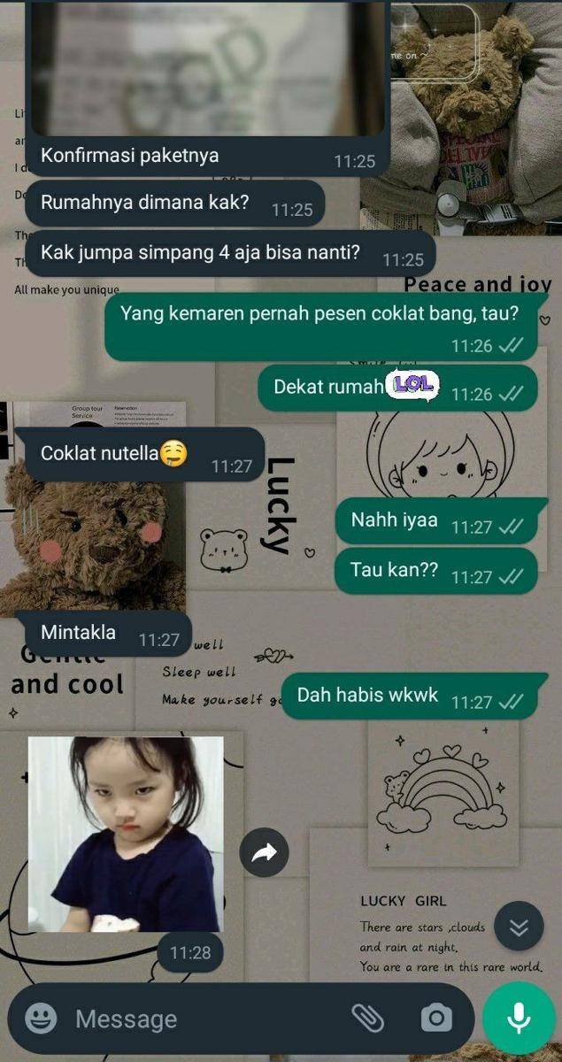 chat dengan kurir (twitter.com/rvnclawgurl)