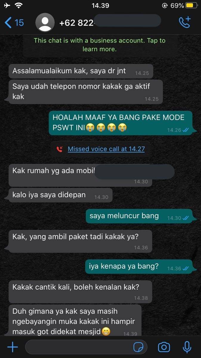 chat dengan kurir (twitter.com/ranjengg)