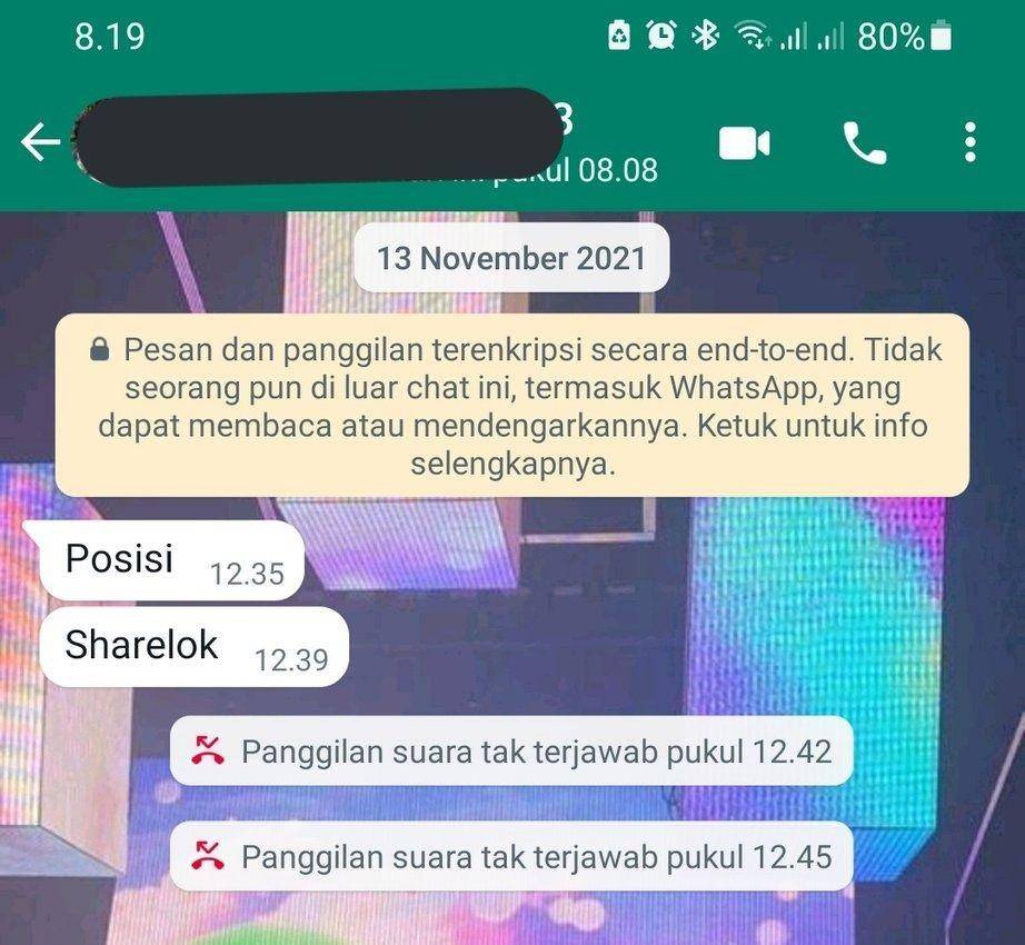chat dengan kurir (twitter.com/gaizkahaha)