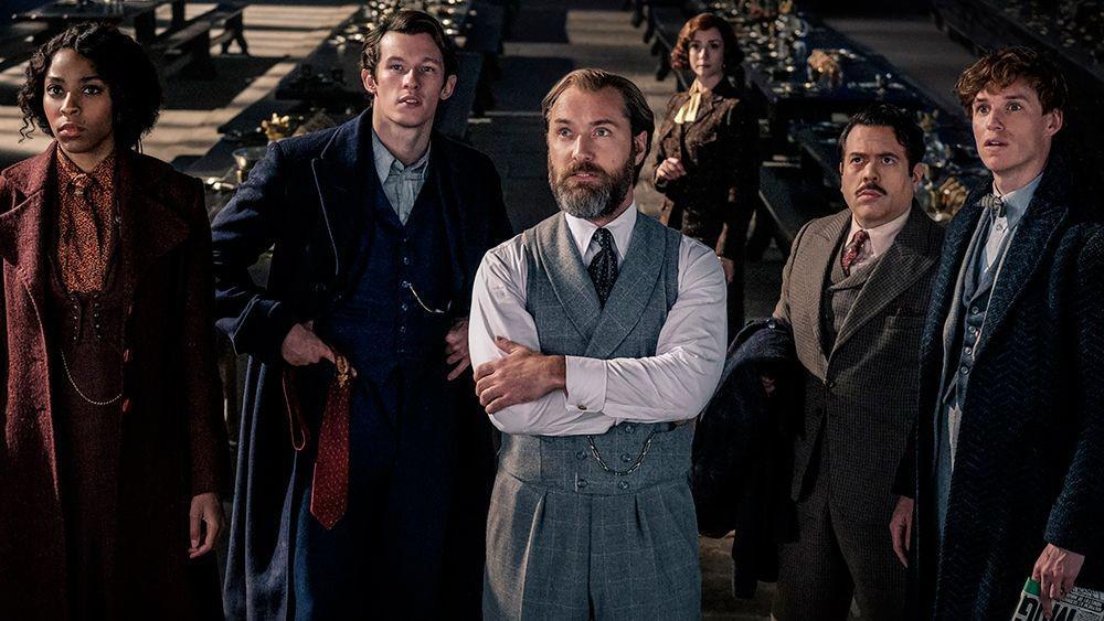 Fantastic Beasts: Secrets of Dumbledore, Dramatis tapi Kurang Gereget